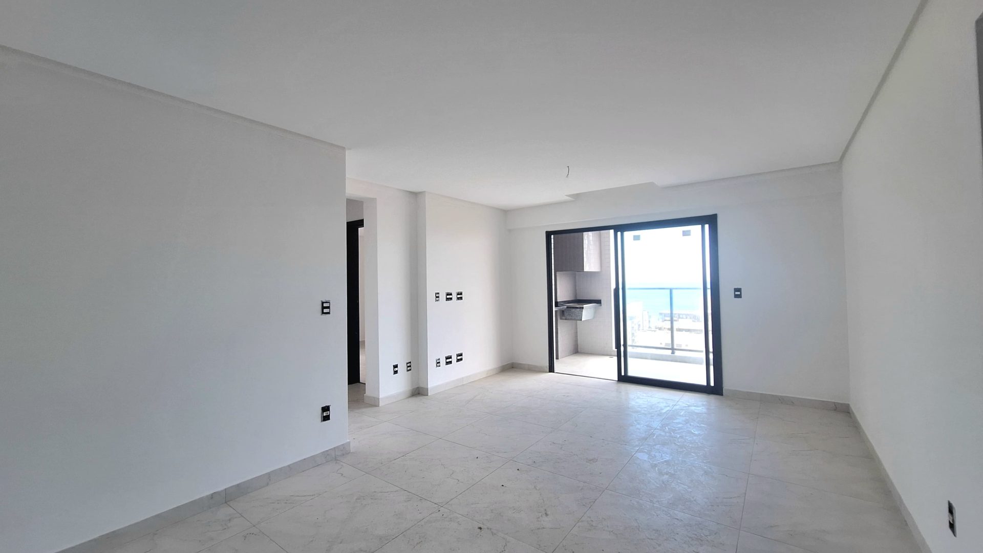 Apartamento 02 Dormitórios 02 Suítes 01 Vaga, 86m2 – Bairro Aviação