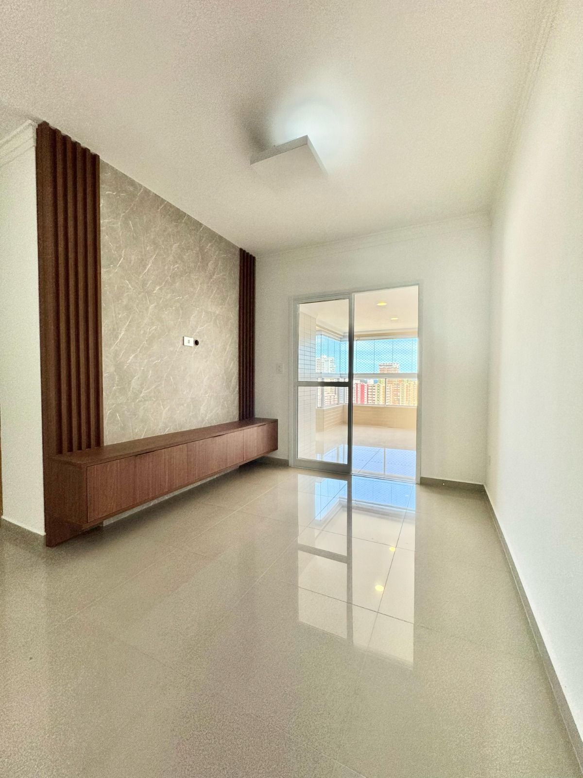 Apartamento 03 Dormitórios, Sendo 03 Suítes, 02 Vagas Demarcadas, 104m2 – Canto do Forte