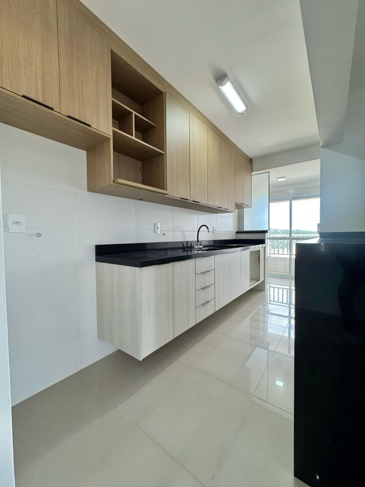 Apartamento 03 Dormitórios, Sendo 03 Suítes, 02 Vagas Demarcadas, 104m2 – Canto do Forte
