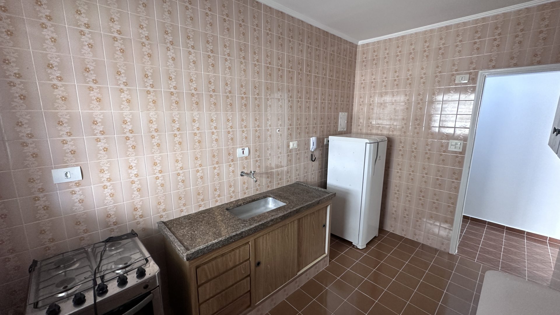Apartamento Vista Mar 02 Dormitórios 01 Vaga de Garagem, Guilhermina