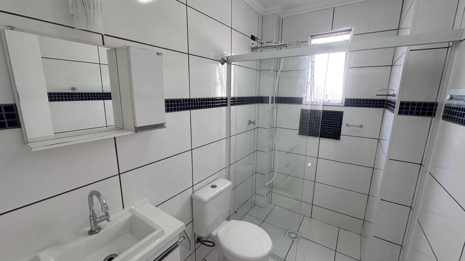 Apartamento Vista Mar 02 Dormitórios 01 Vaga de Garagem, Guilhermina