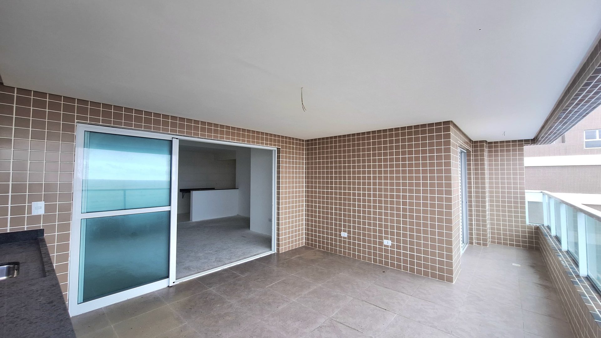 Apartamento 03 Dormitórios 01 Suíte 02 Vagas, 115m2 – Balneário Florida