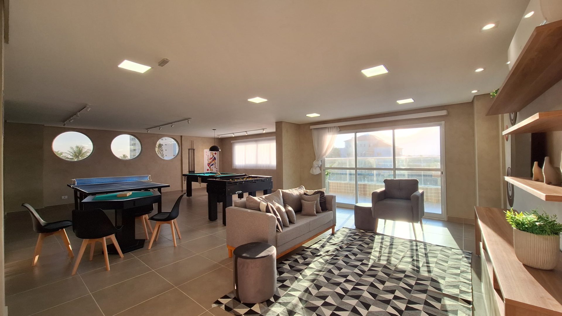 Apartamento 03 Dormitórios 01 Suíte 02 Vagas, 115m2 – Balneário Florida