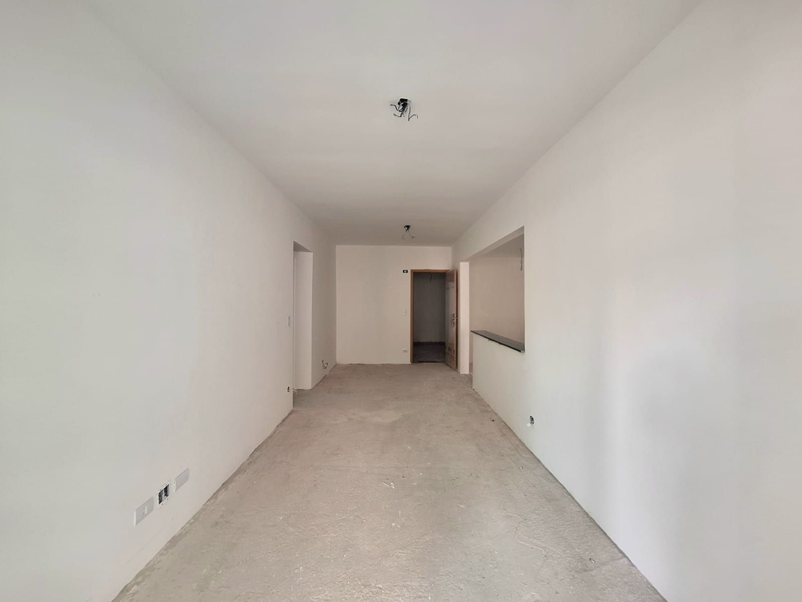 Apartamento 02 Dormitórios 01 Suíte 01 Vaga, 82m2 Área Útil – Bairro Ocian