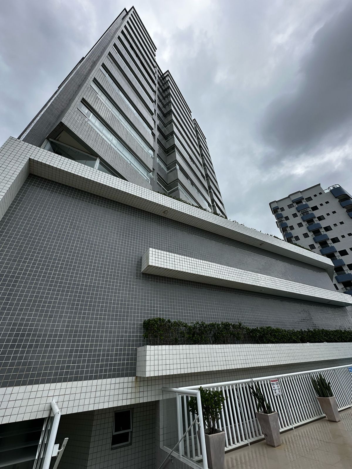 Apartamento 01 Dormitório 01 Suíte 01 Vaga, 68m2 – Bairro Maracanã