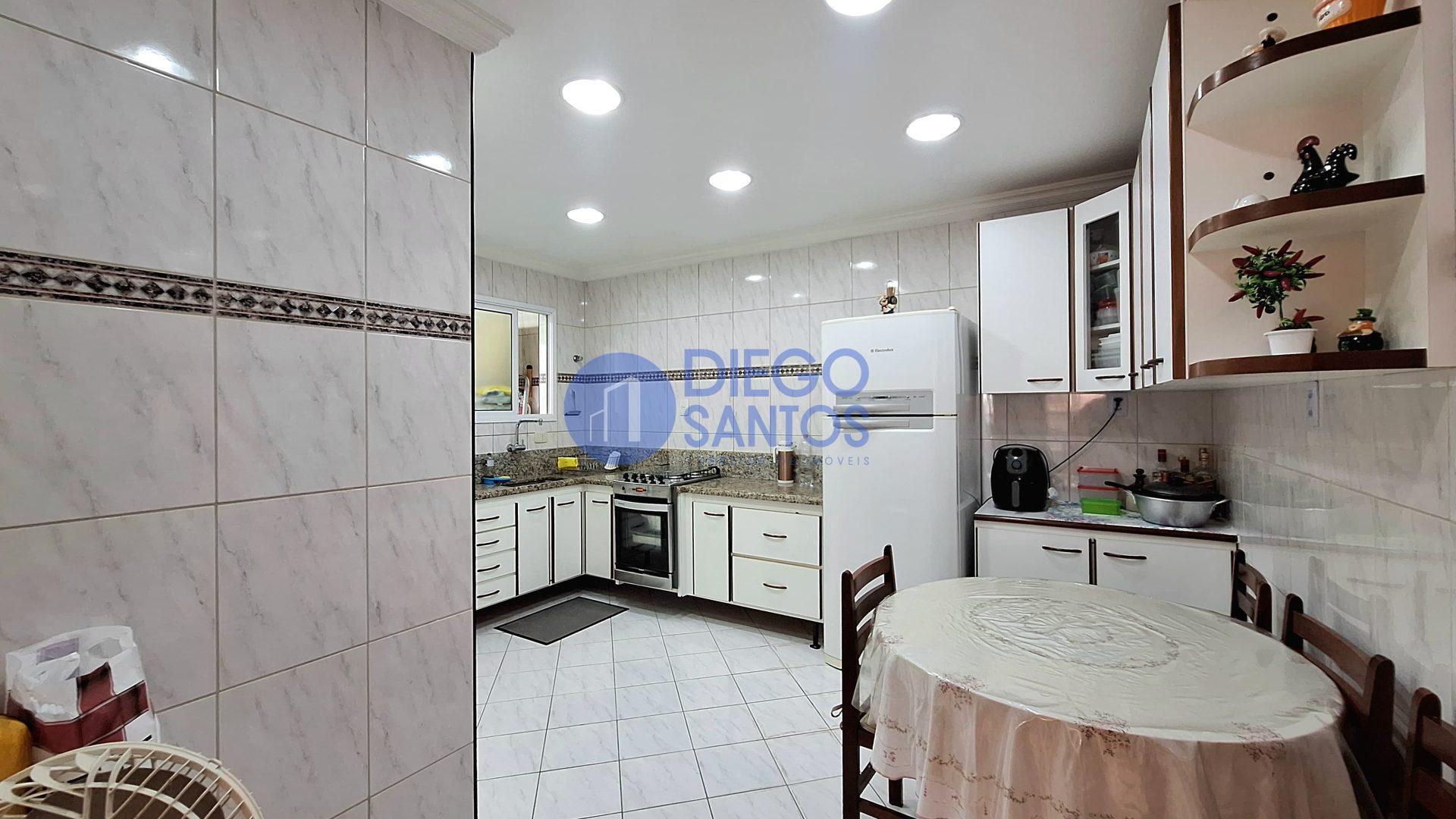 Apartamento 03 Dormitórios 01 Suíte 02 Vagas, 116m2 – Bairro Guilhermina