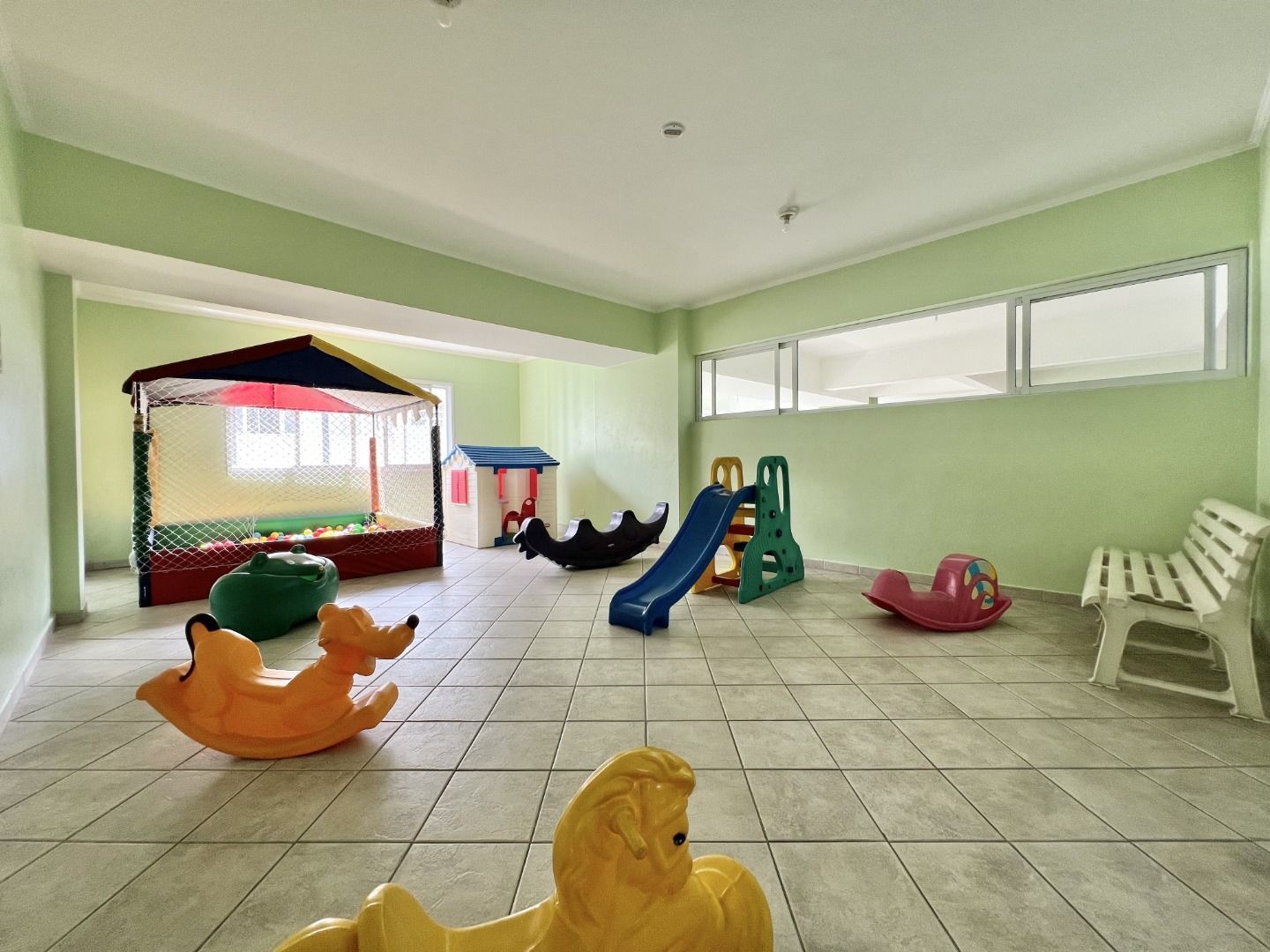 Apartamento 03 Dormitórios 01 Suíte 02 Vagas, 116m2 – Bairro Guilhermina