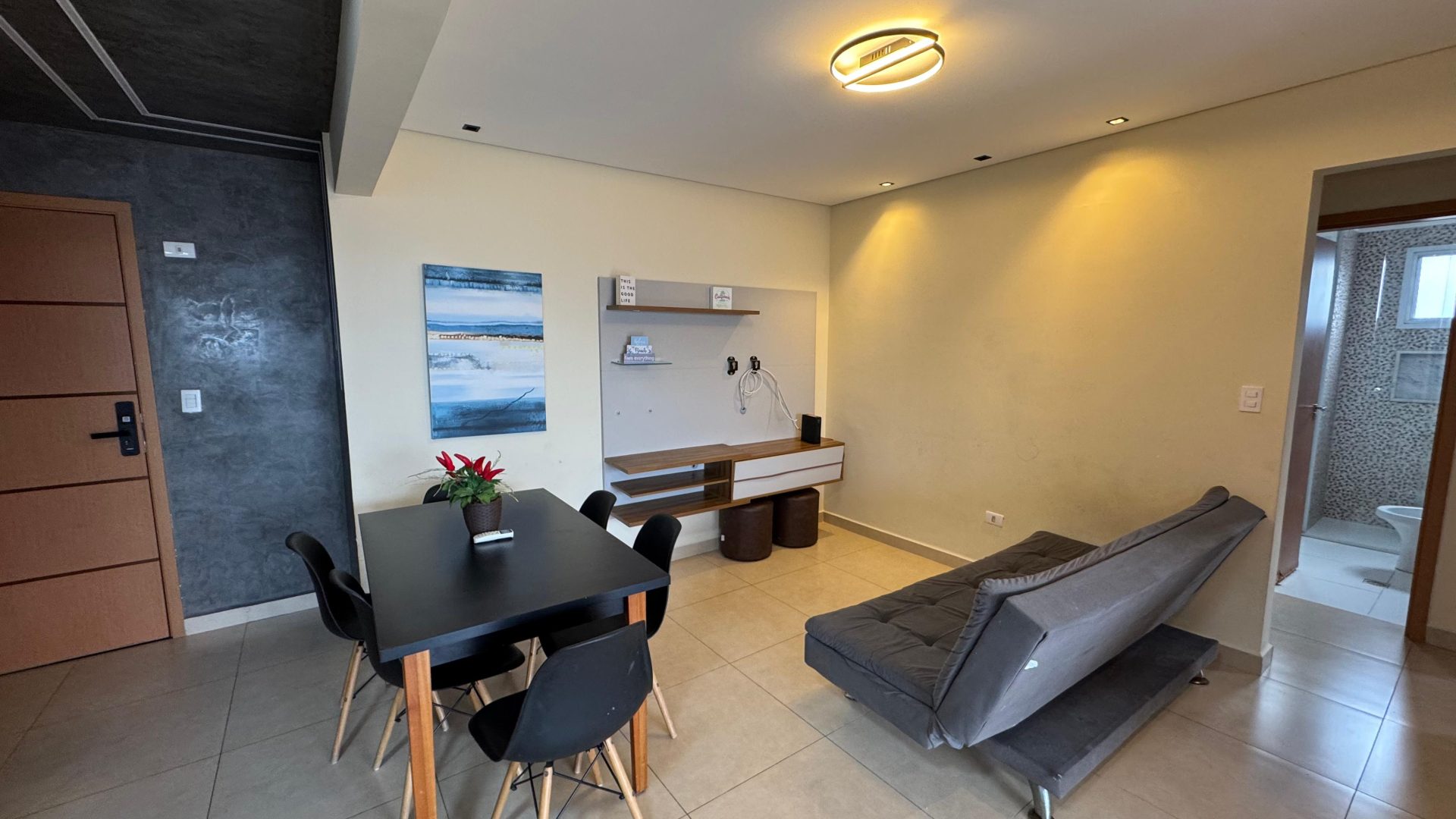 Apartamento Mobiliado 02 Dormitórios 01 Suíte 01 Vaga, 63m2 – Maracanã