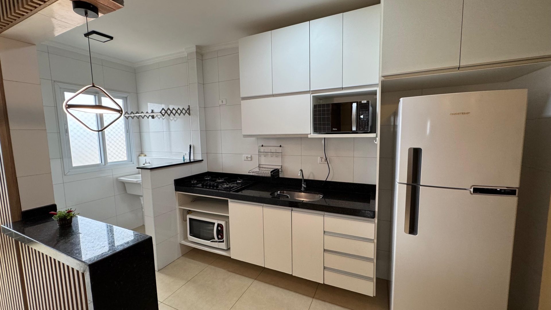 Apartamento Mobiliado 02 Dormitórios 01 Suíte 01 Vaga, 63m2 – Maracanã