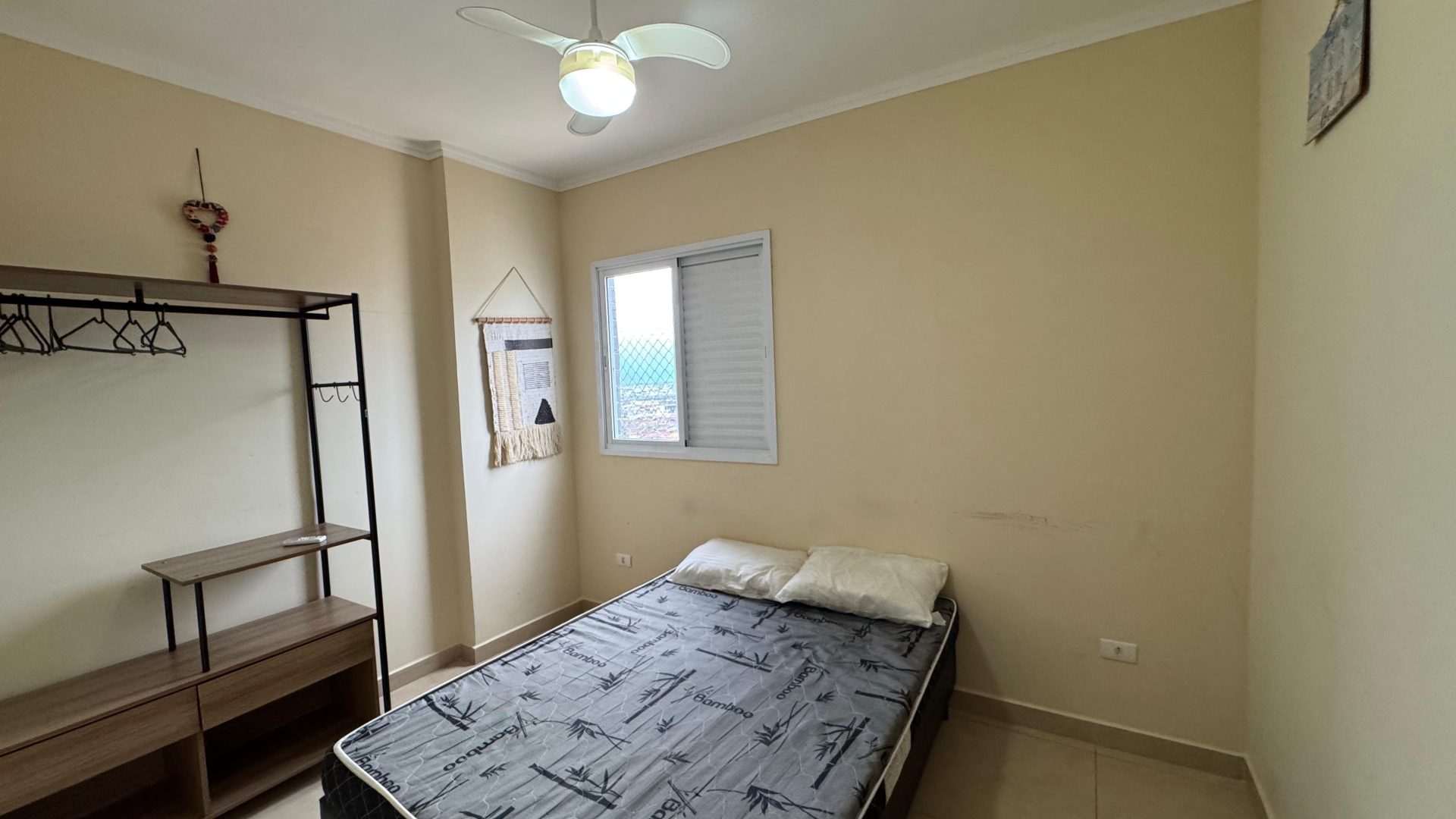 Apartamento Mobiliado 02 Dormitórios 01 Suíte 01 Vaga, 63m2 – Maracanã
