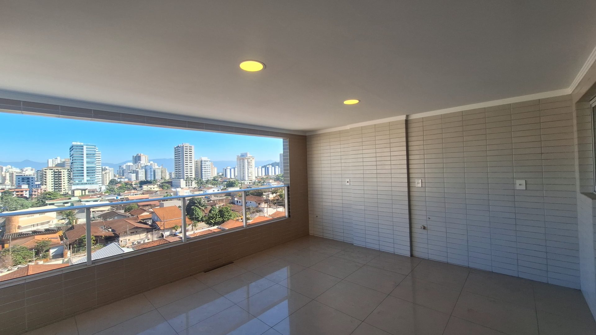 Apartamento 3 Dormitórios, Sendo 3 Suítes 2 Vagas de Garagem Privativas,127,34m2 – Canto do Forte
