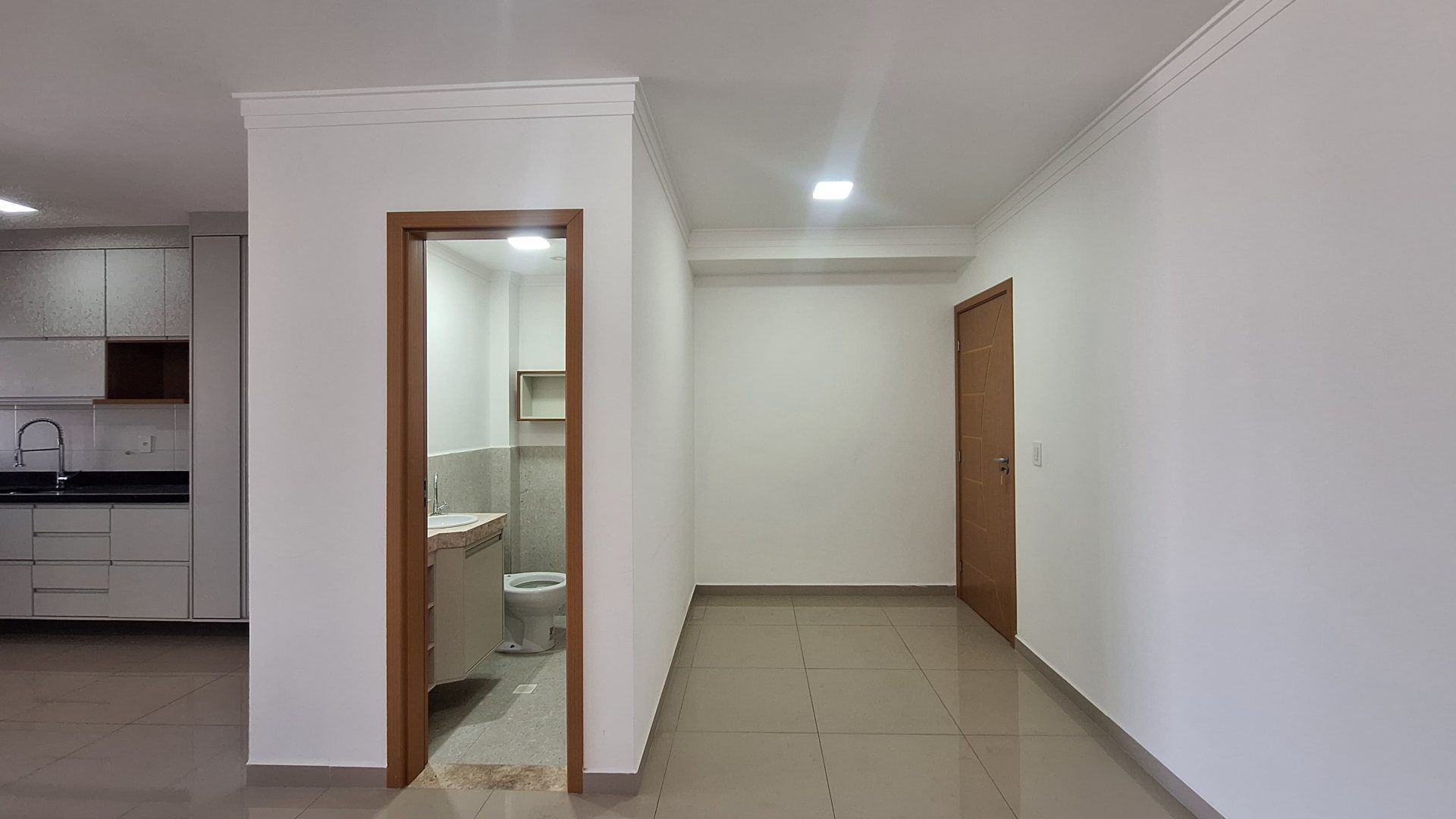 Apartamento 3 Dormitórios, Sendo 3 Suítes 2 Vagas de Garagem Privativas,127,34m2 – Canto do Forte