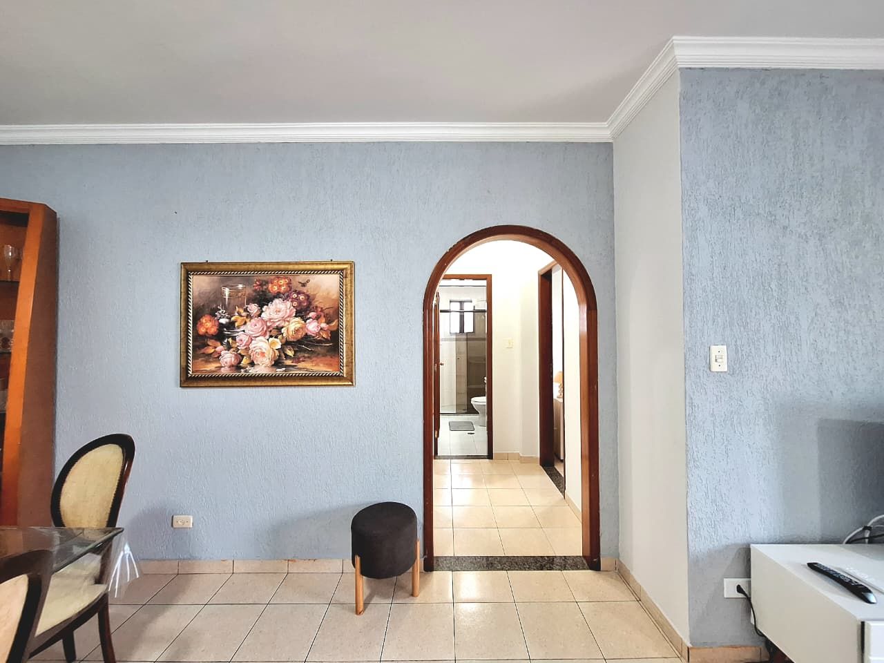 Apartamento Frente Mar 02 Dormitórios 01 Suíte + DEP. Empregada 01 Vaga, 112m2 – Bairro Vila Caiçara