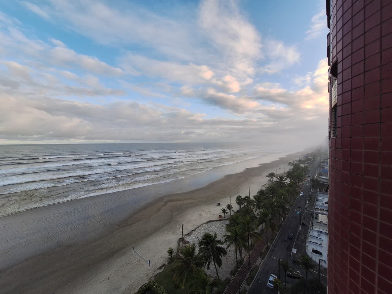 Apartamento Frente Mar 02 Dormitórios 01 Suíte + DEP. Empregada 01 Vaga, 112m2 – Bairro Vila Caiçara