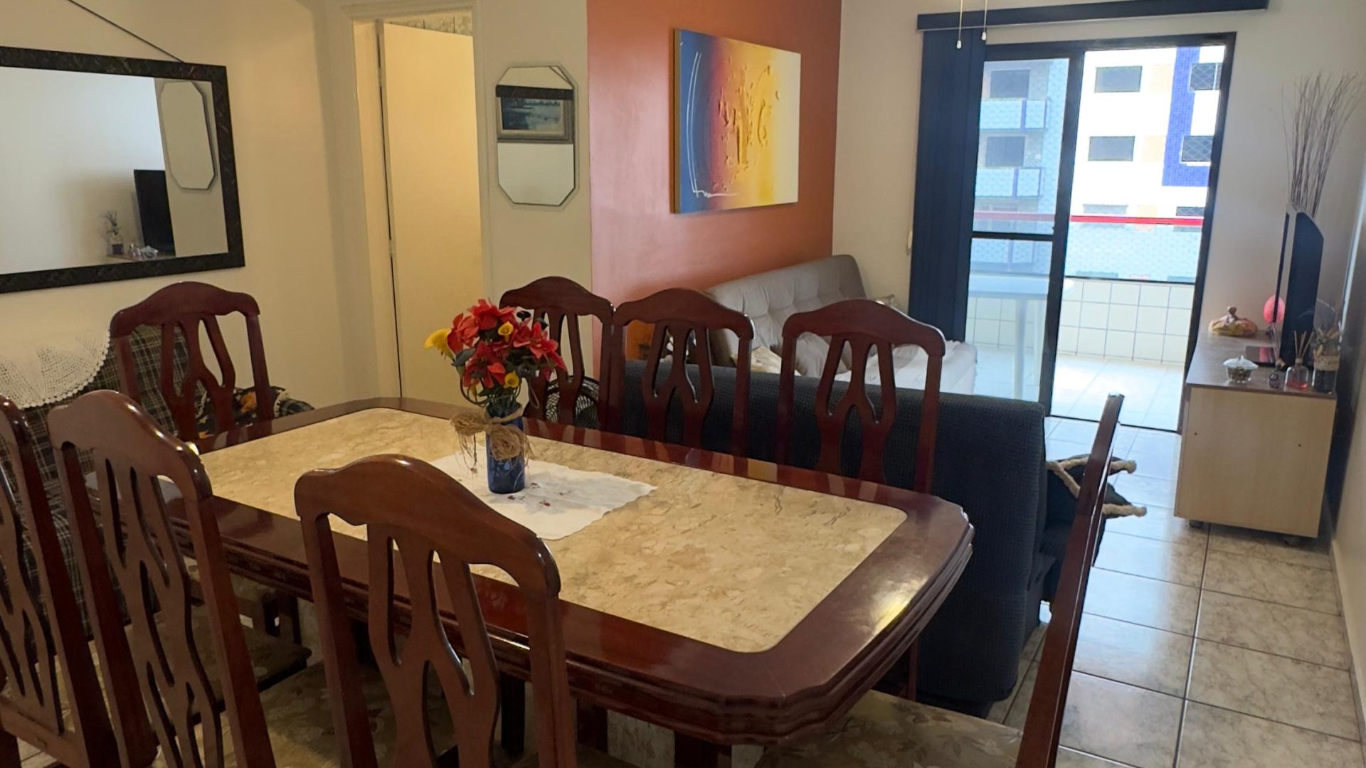 Apartamento Amplo 01 Dormitórios, 73m2 Área Útil, 01 Vaga de Garagem – Vila Tupi