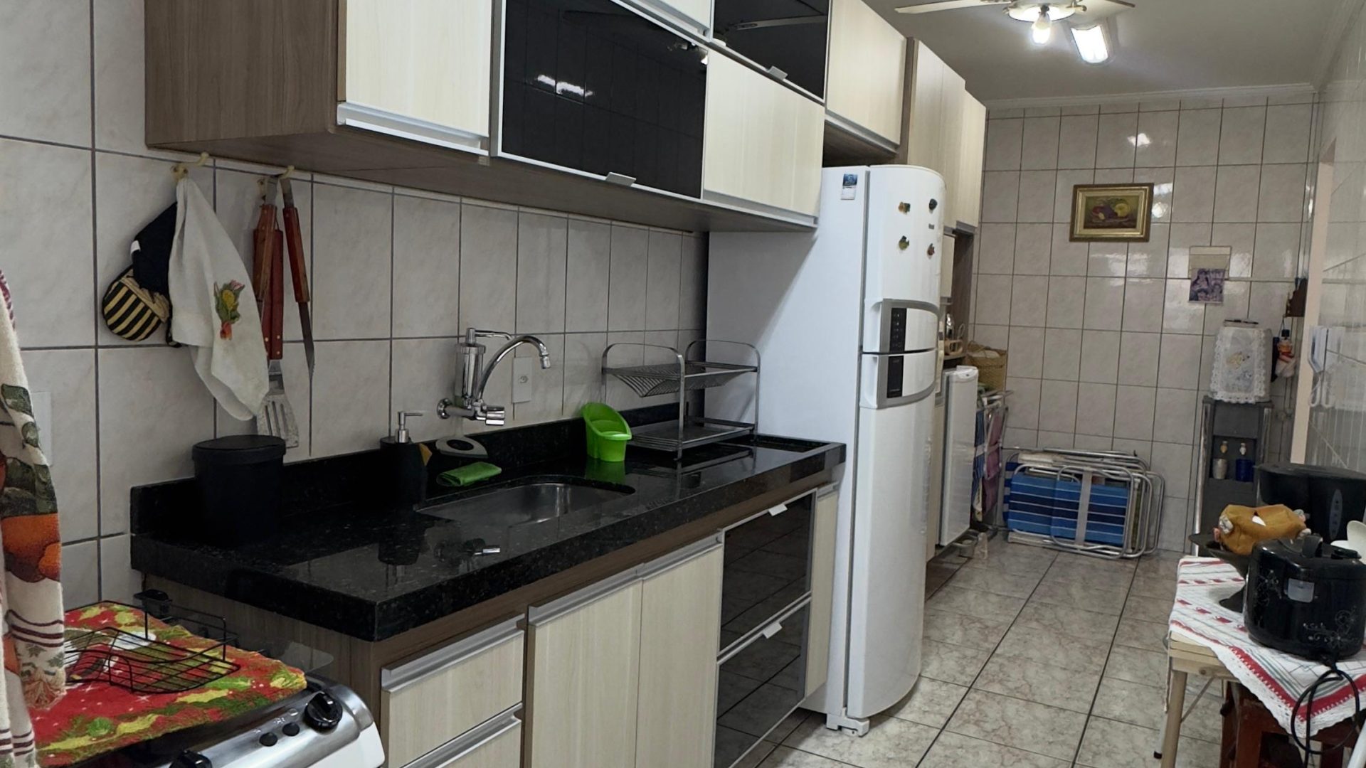 Apartamento Amplo 01 Dormitórios, 73m2 Área Útil, 01 Vaga de Garagem – Vila Tupi