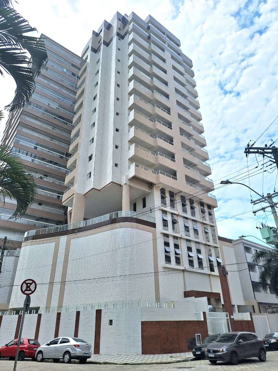 Apartamento 02 Dormitórios 02 Suíte, 74,63m2, 02 Vagas de Garagem – Bairro Aviação