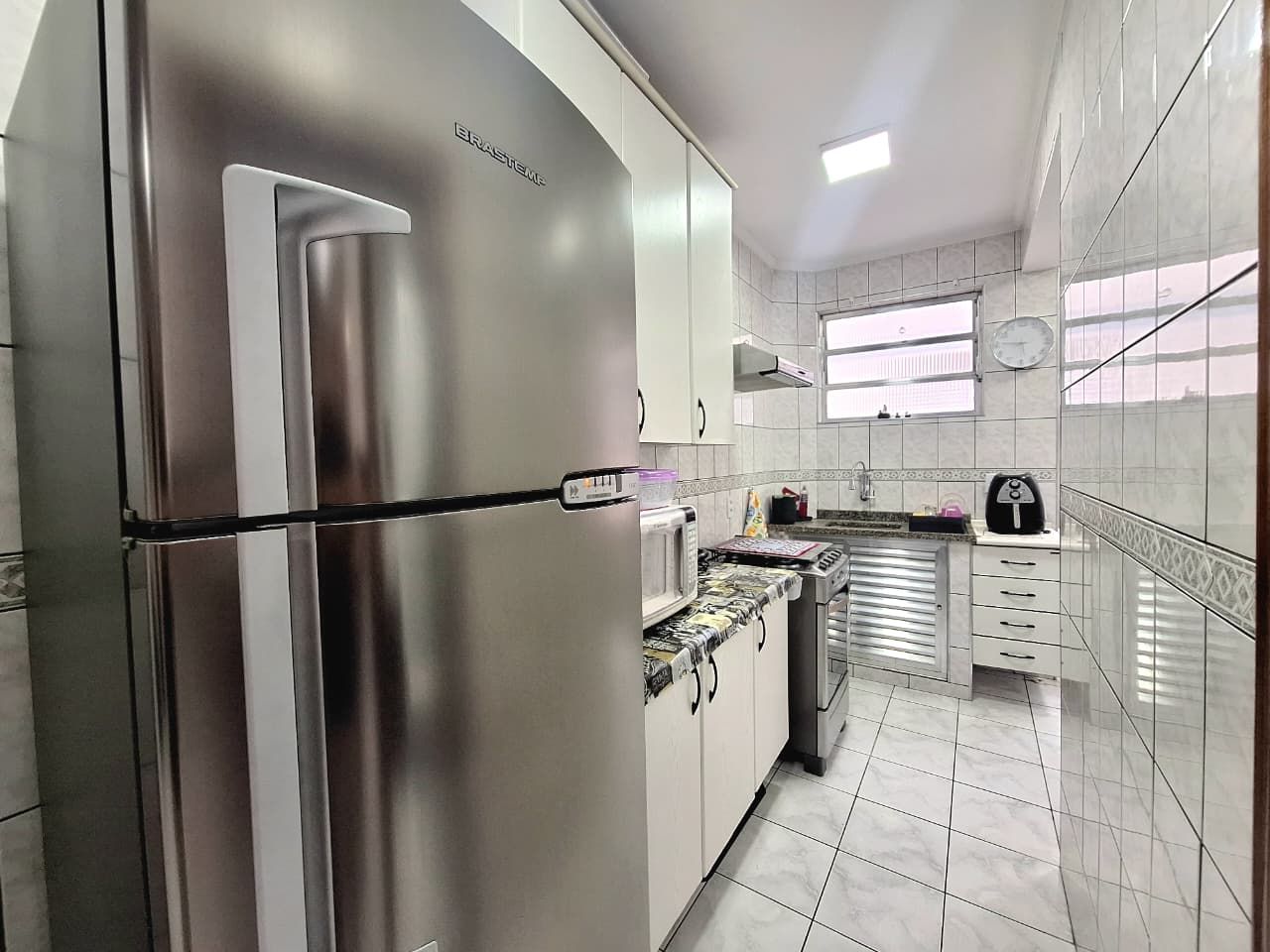 Apartamento 01 Dormitório Mobiliado, 51m2 Área Útil – Canto do Forte