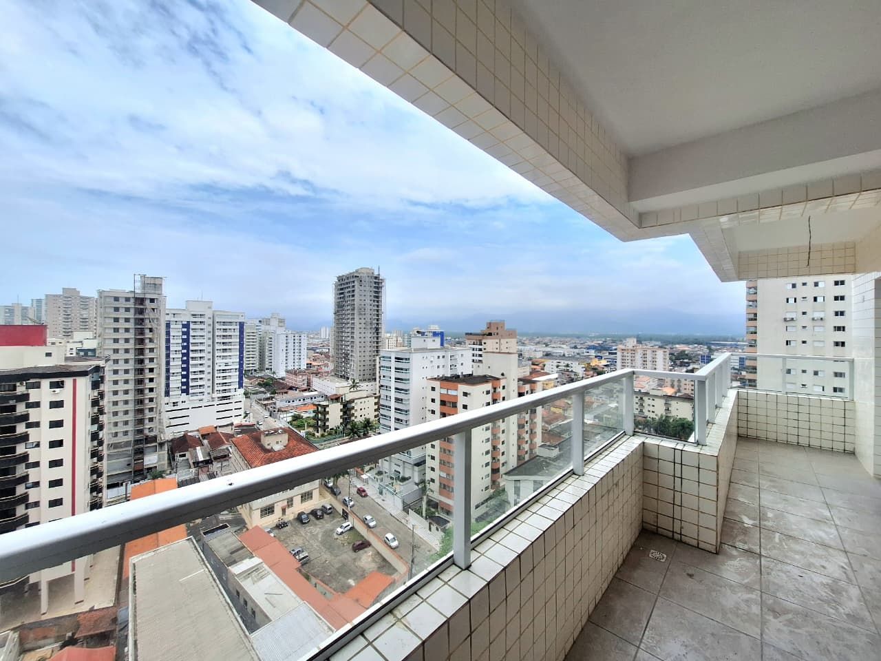 Apartamento 02 Dormitórios 02 Suíte, 74,63m2, 02 Vagas de Garagem – Bairro Aviação