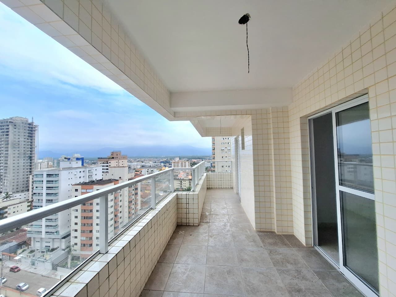 Apartamento 02 Dormitórios 02 Suíte, 74,63m2, 02 Vagas de Garagem – Bairro Aviação