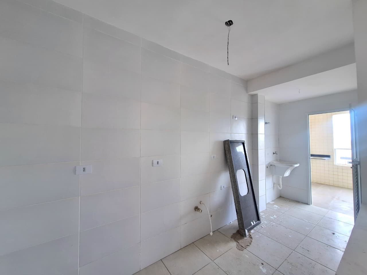 Apartamento 02 Dormitórios 02 Suíte, 74,63m2, 02 Vagas de Garagem – Bairro Aviação