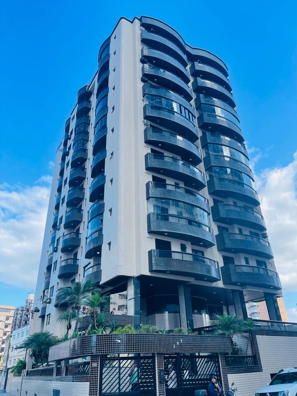 Apartamento 02 Dormitórios 01 Suíte 01 Vaga, 87m2 Área Útil – Guilhermina