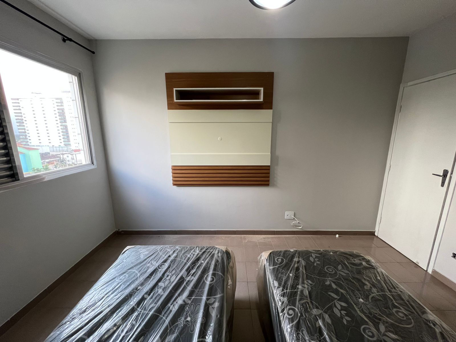 Apartamento 02 Dormitórios 01 Banheiro, 01 Vaga, 79m2 – Vila Caiçara