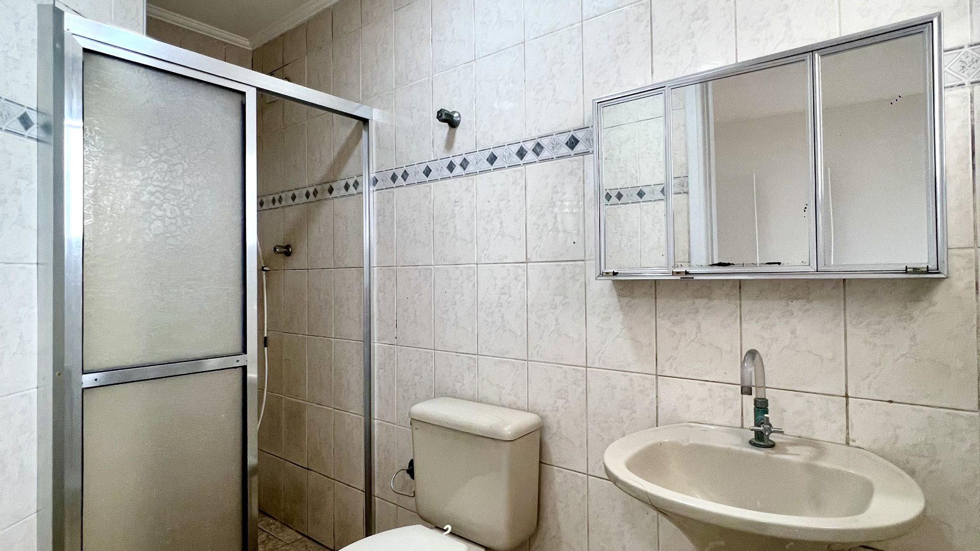 Apartamento 02 Dormitórios 01 Suíte 01 Vaga de Garagem, 91m2 – Boqueirão