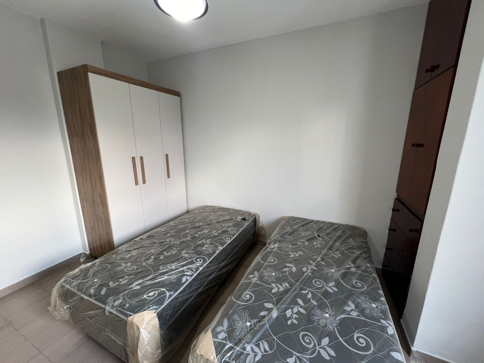 Apartamento 02 Dormitórios 01 Banheiro, 01 Vaga, 79m2 – Vila Caiçara