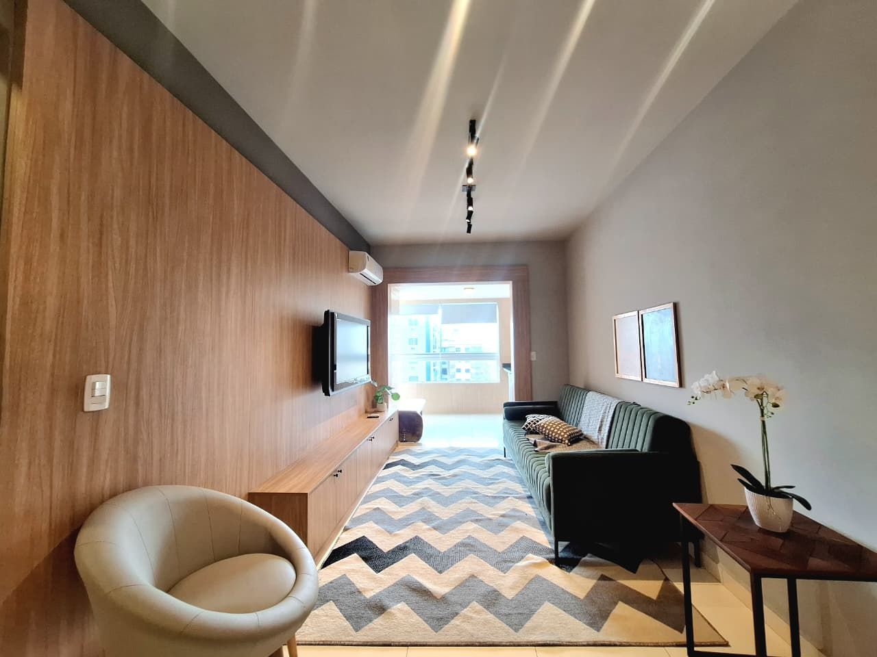 Apartamento 02 Dormitórios, Sendo 02 Suítes, 02 Vagas de Garagem, 84m2 – Bairro Aviação