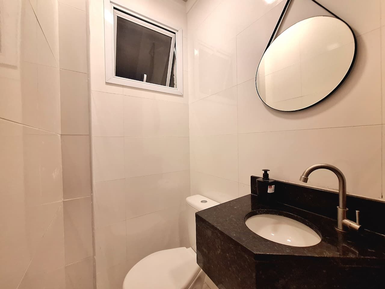 Apartamento 02 Dormitórios, Sendo 02 Suítes, 02 Vagas de Garagem, 84m2 – Bairro Aviação