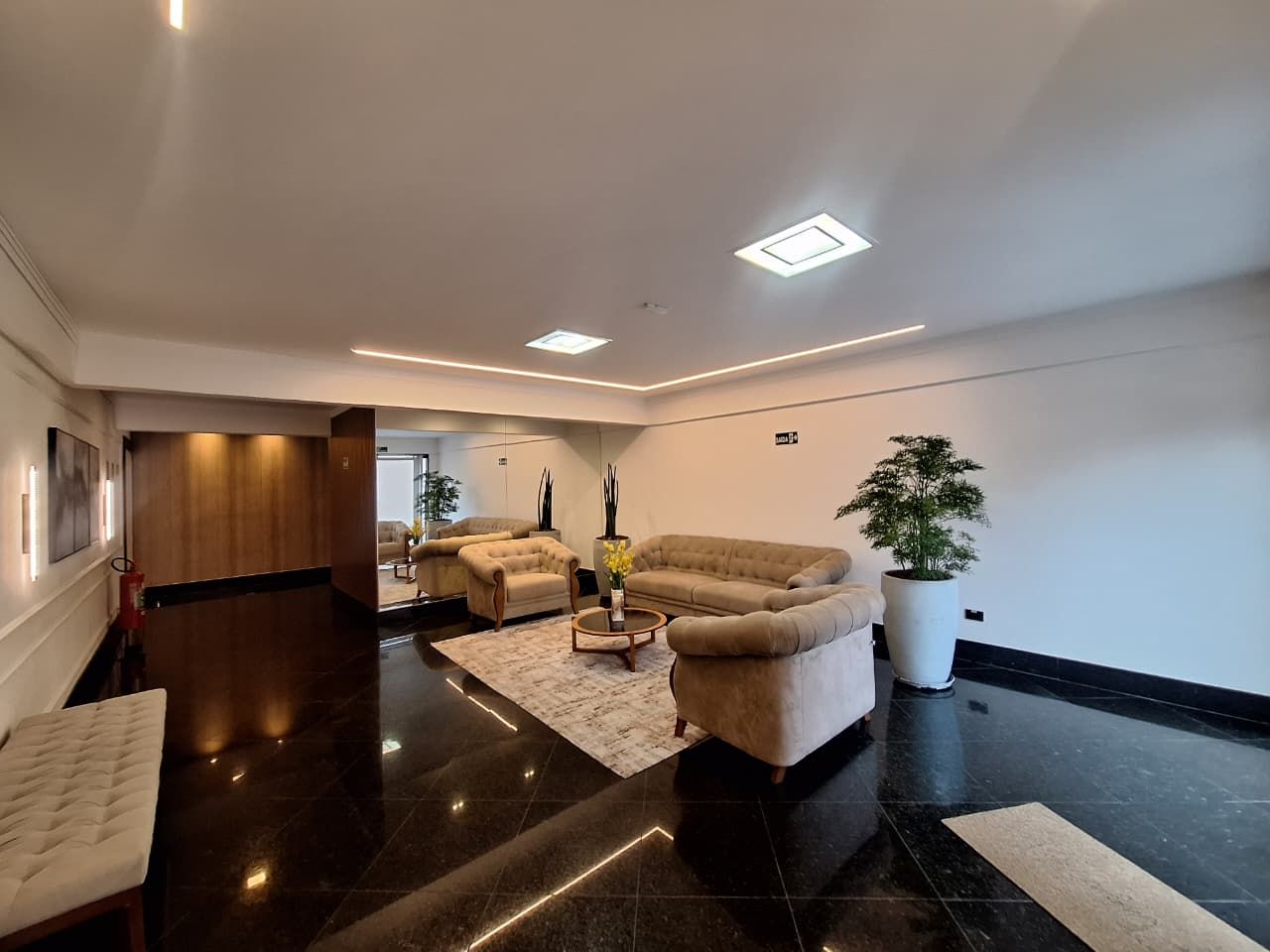 Apartamento 02 Dormitórios, Sendo 02 Suítes, 02 Vagas de Garagem, 84m2 – Bairro Aviação