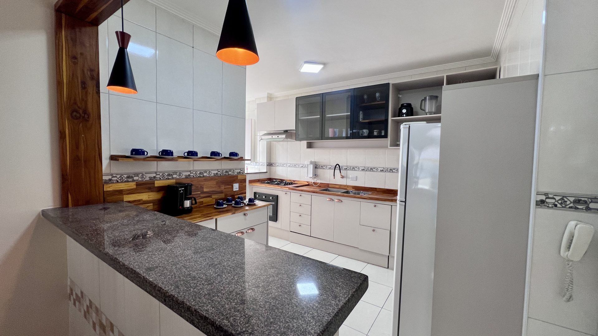 Apartamento 02 Dormitórios 01 Suíte, 02 Vagas de Garagem, 86m2 – Bairro Aviação