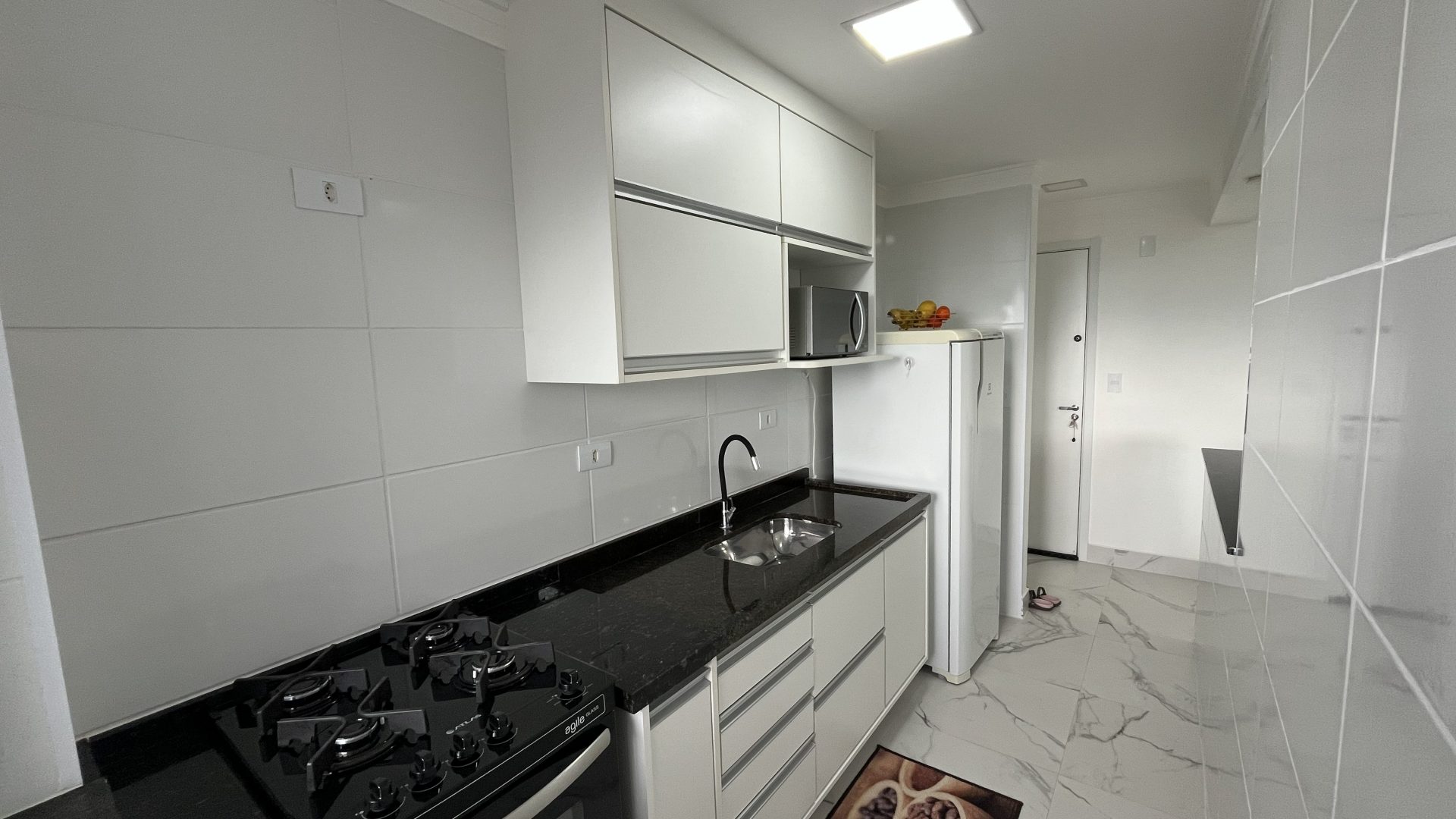 Apartamento 02 Dormitorios 01 Suite 01 Vaga, 68m2 – Balneário Florida