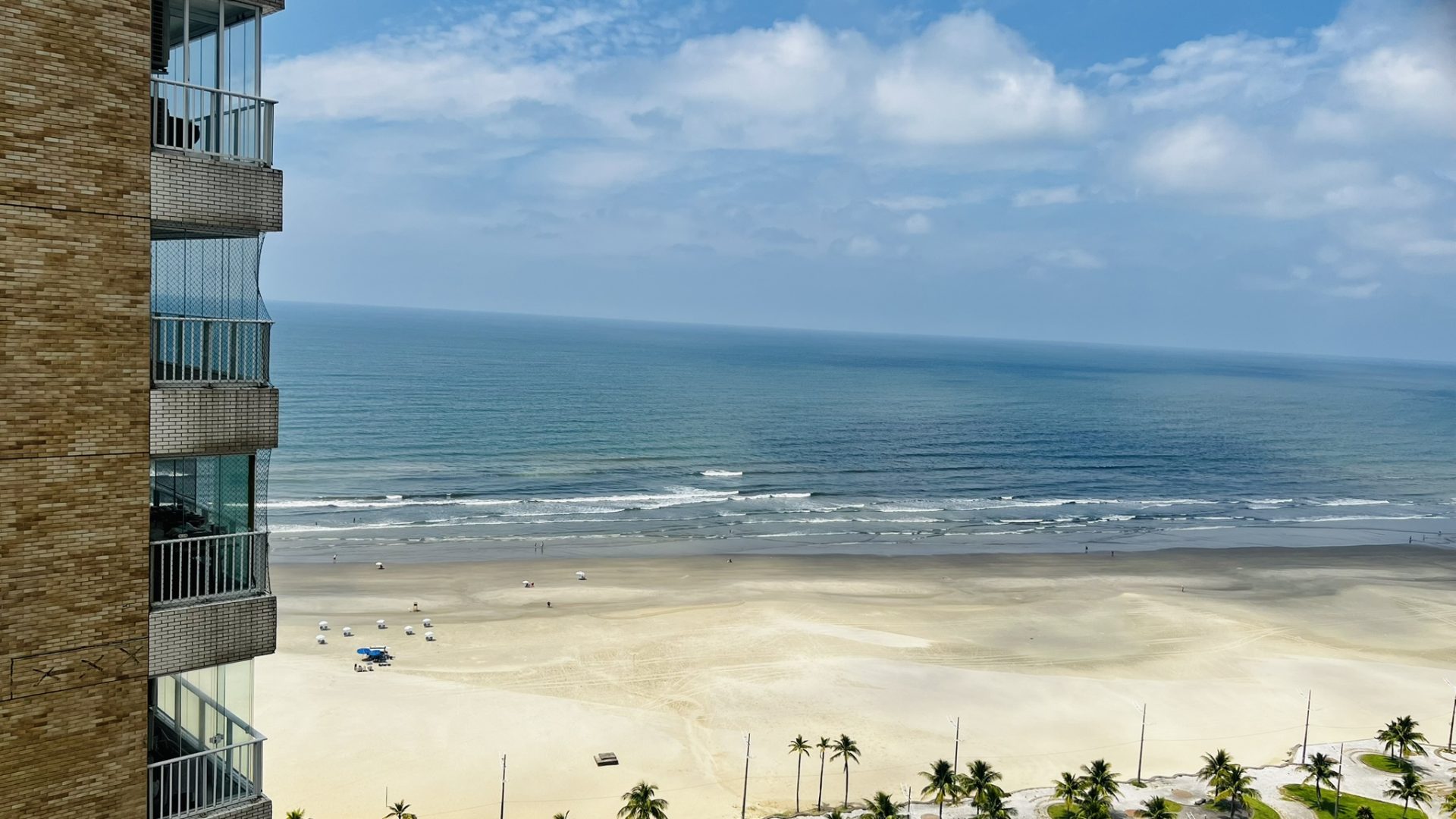 Apartamento 03 Dormitórios 01 Suíte 02 Vagas de Garagem, 91m2 – Vila Mirim