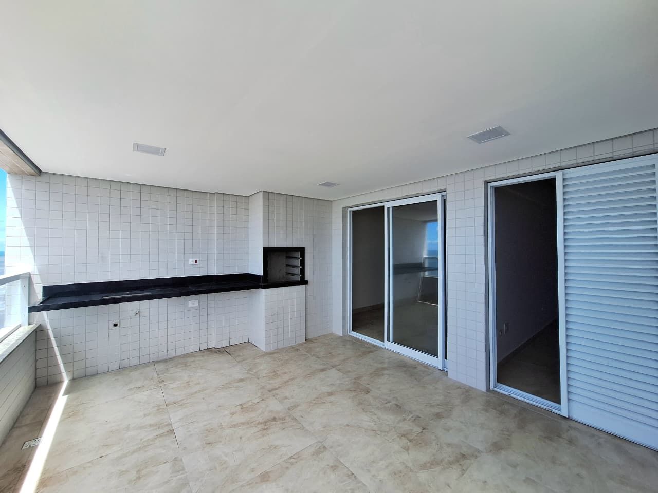 Apartamento 03 Dormitórios 02 Suítes 03 Vagas, 116m2 Área Útil – Vila Caiçara