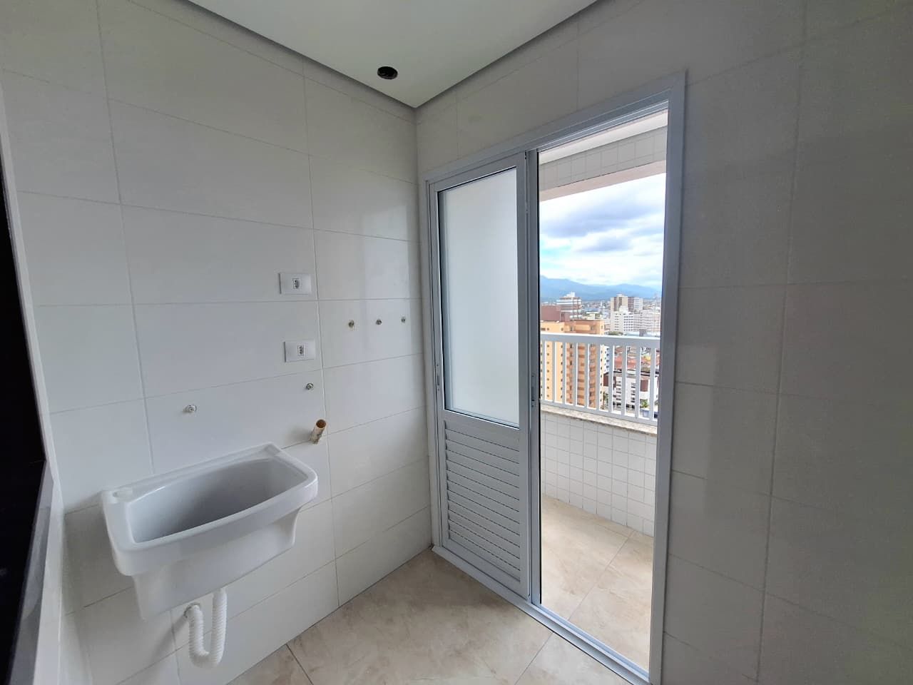 Apartamento 03 Dormitórios 02 Suítes 03 Vagas, 116m2 Área Útil – Vila Caiçara