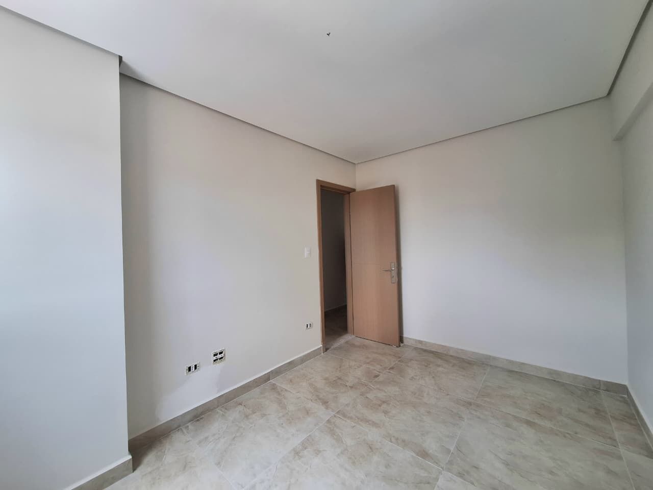Apartamento 03 Dormitórios 02 Suítes 03 Vagas, 116m2 Área Útil – Vila Caiçara
