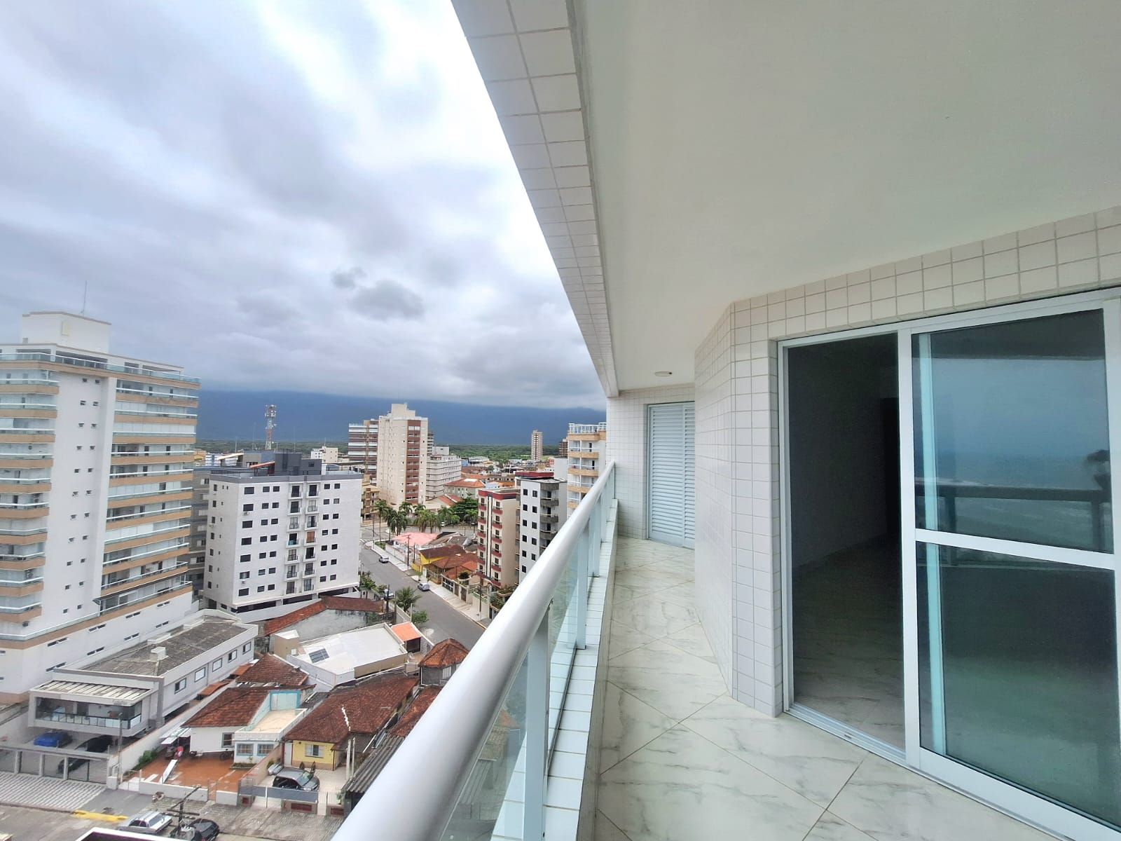 Apartamento 02 Dormitórios 01 Suíte 01 Vaga, 75m2 – Vila Caiçara