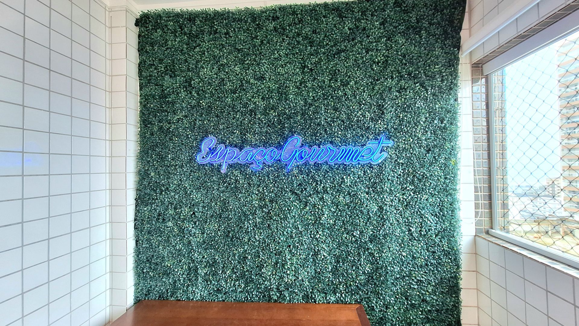 Apartamento 2 Dormitórios (1 Suíte) à Venda na Guilhermina – 2 Vagas – 350m da Praia – Praia Grande