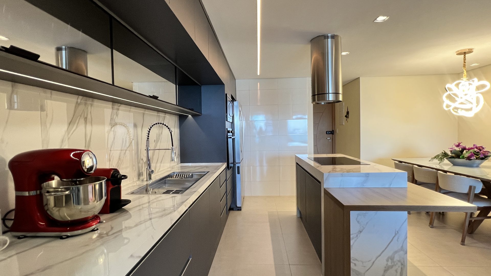 Apartamento 03 Dormitórios 02 Suítes 02 Vagas, 110m2 – Bairro Maracanã