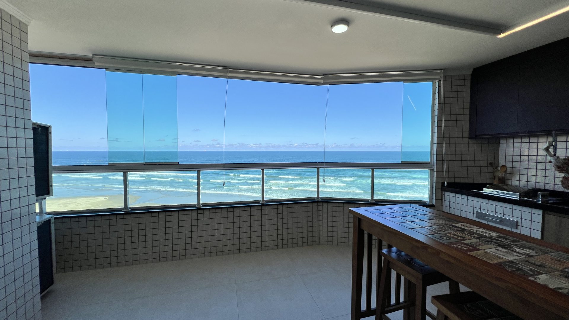 Apartamento 03 Dormitórios 02 Suítes 02 Vagas, 110m2 – Bairro Maracanã