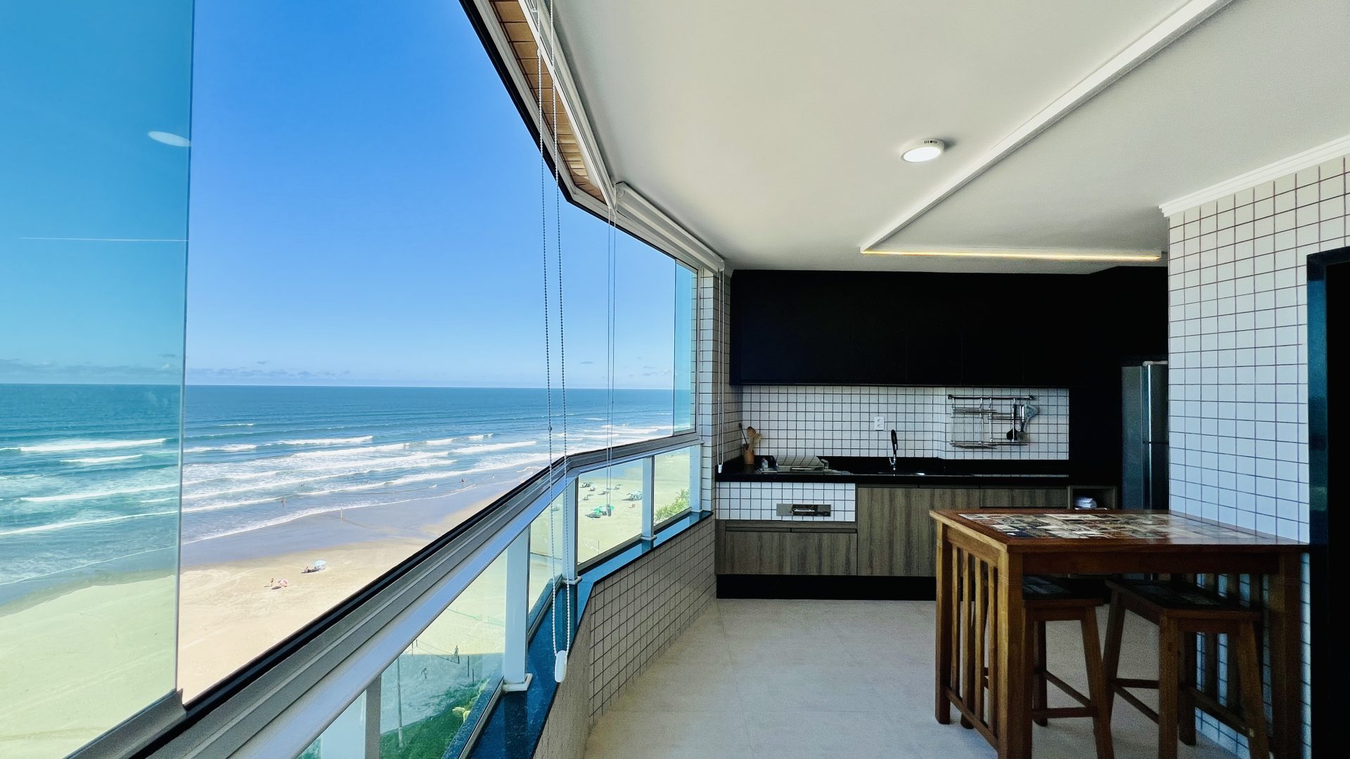 Apartamento 03 Dormitórios 02 Suítes 02 Vagas, 110m2 – Bairro Maracanã