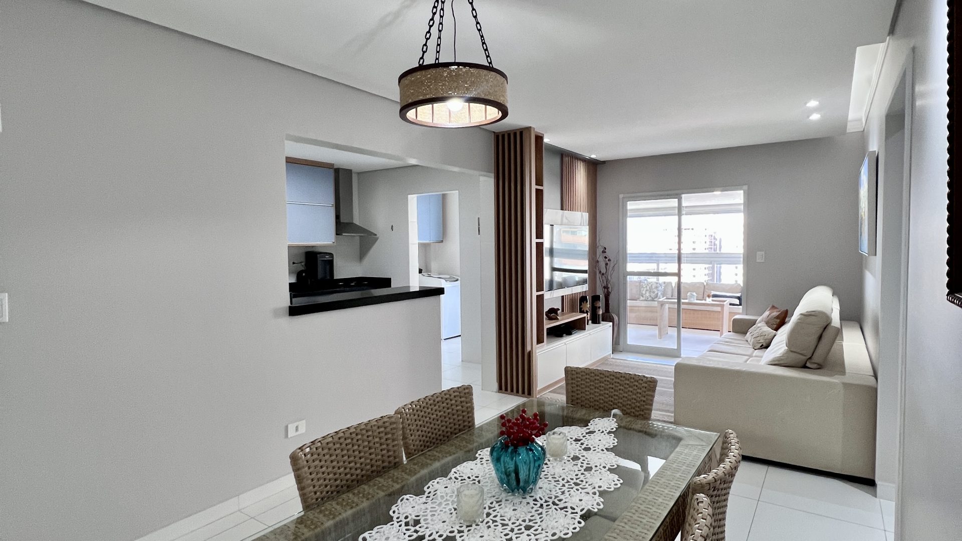 Apartamento 03 Dormitorios 03 Suites 02 Vagas, 142m2 – Bairro Aviação