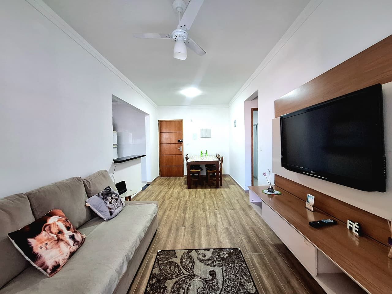 Apartamento 2 Dormitórios (1 Suíte) à Venda na Guilhermina – 2 Vagas – 350m da Praia – Praia Grande
