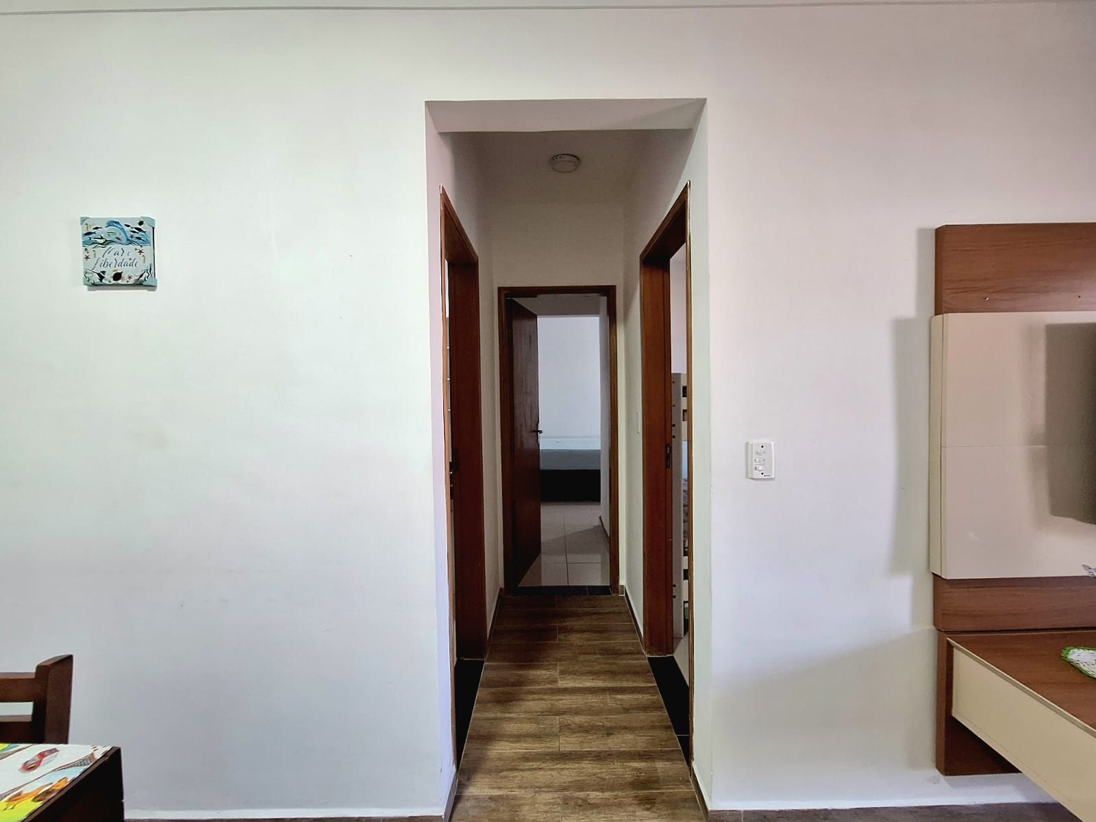 Apartamento 2 Dormitórios (1 Suíte) à Venda na Guilhermina – 2 Vagas – 350m da Praia – Praia Grande