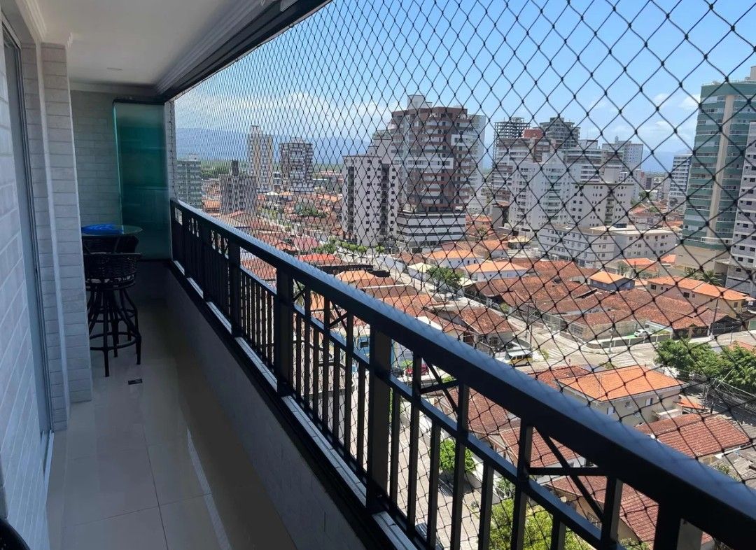 Apartamento Mobiliado com Vista Mar na Guilhermina em Praia Grande – 2 Dormitórios (1 Suíte), Lazer Completo e Portaria 24h | 74m² | Financiamento Bancário