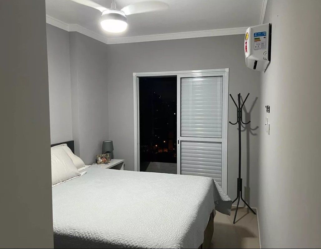 Apartamento Mobiliado com Vista Mar na Guilhermina em Praia Grande – 2 Dormitórios (1 Suíte), Lazer Completo e Portaria 24h | 74m² | Financiamento Bancário